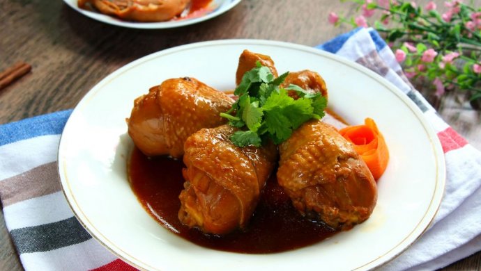 卤鸡腿