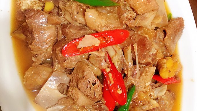 爆炒鸭肉
