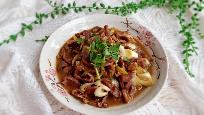 酱香炒鸡胗