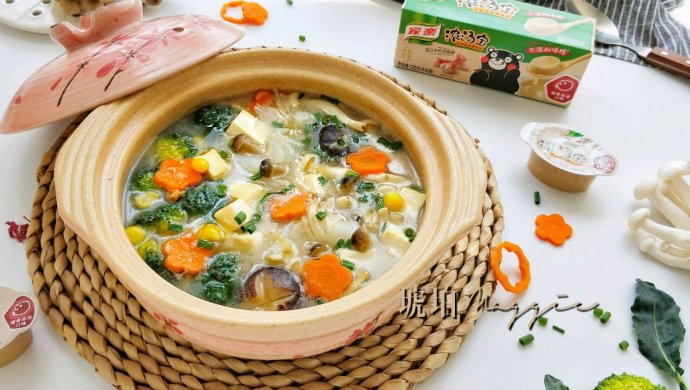 猪骨浓汤蔬菜煲