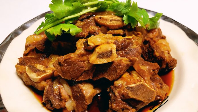炖牛肋排