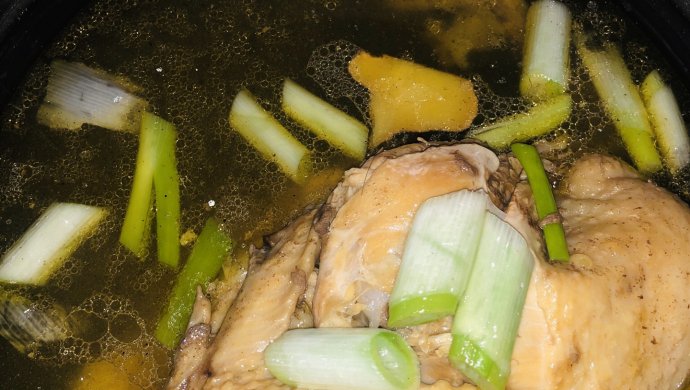 清炖三黄鸡