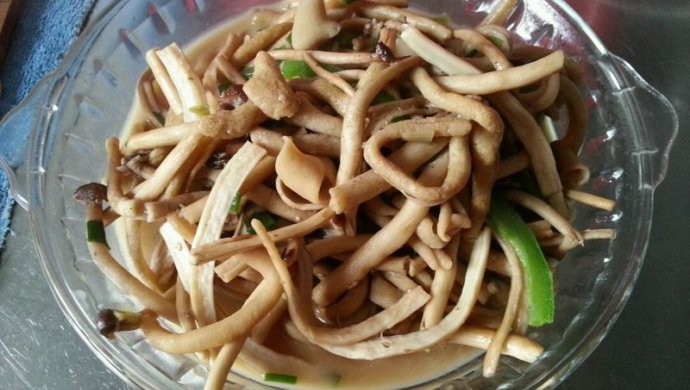 茶树菇炒鸭肠