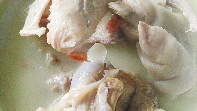 老鸭煲