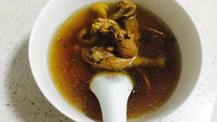 天麻三七水鸭汤