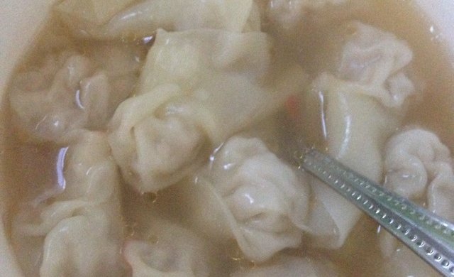 兔肉猪肉馄饨