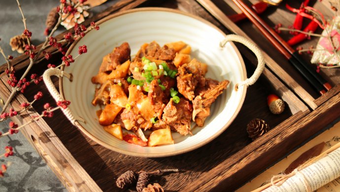 腔骨顿山药 肉肉软烂入味 山药超级绵软好吃强烈推荐