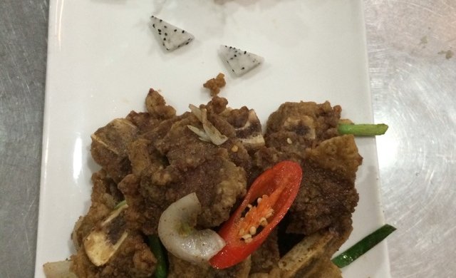 香辣牛仔骨