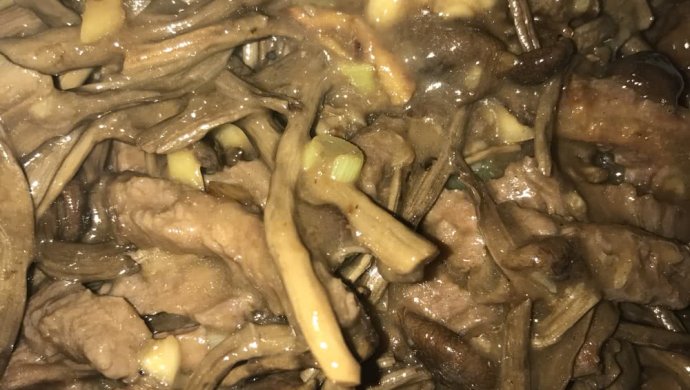 茶树菇烧牛柳