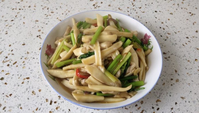 素烧鸡腿菇
