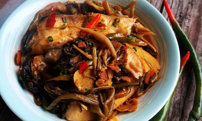 家乡的味道  美味家常菜【萝卜苗酸菜鱼】