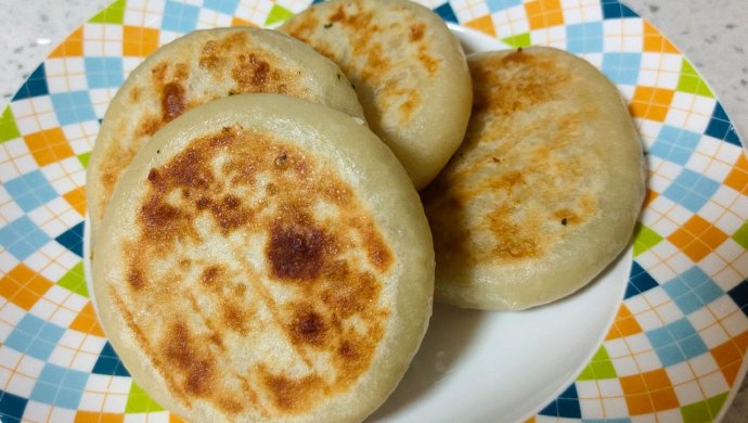 马兰头香干鸡蛋馅饼