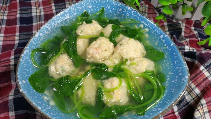小白菜虾泥豆腐丸子汤