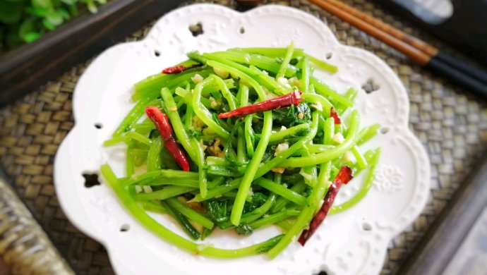 蒜蓉茼蒿