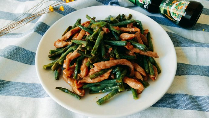 长豆角炒肉