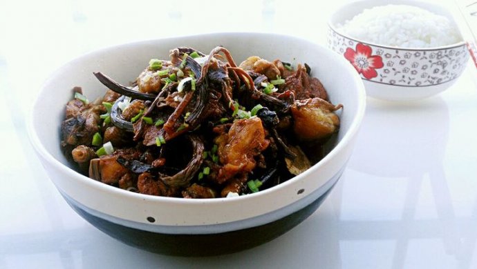 茶树菇炖鸡
