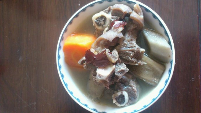 牛蒡红萝卜羊排汤