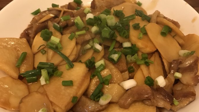 山药慈菇炒肉片