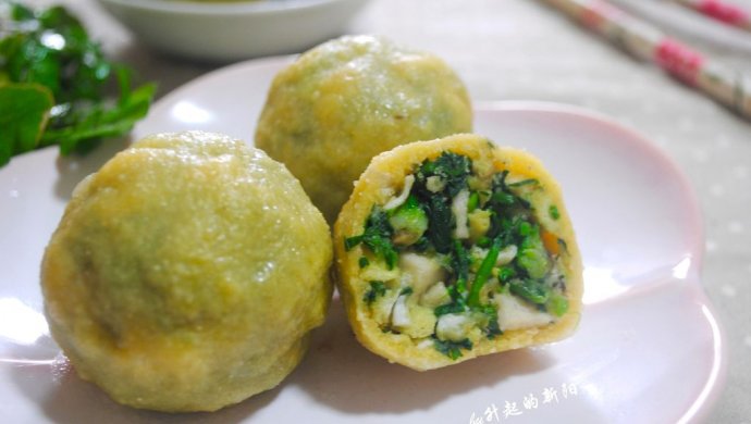 皮薄馅大荠菜团子