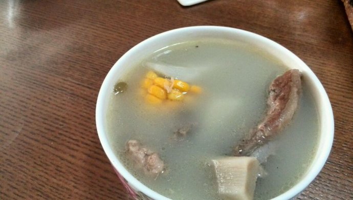 山药牛蒡绿豆龙骨汤