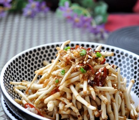 凉拌鱼腥草