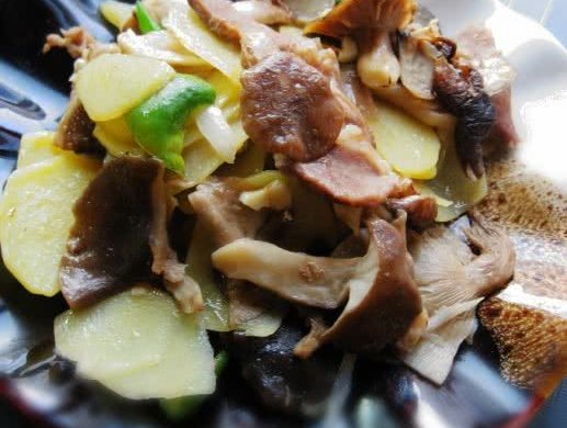 榛蘑土豆片