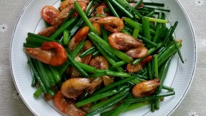 韭菜花炒河虾