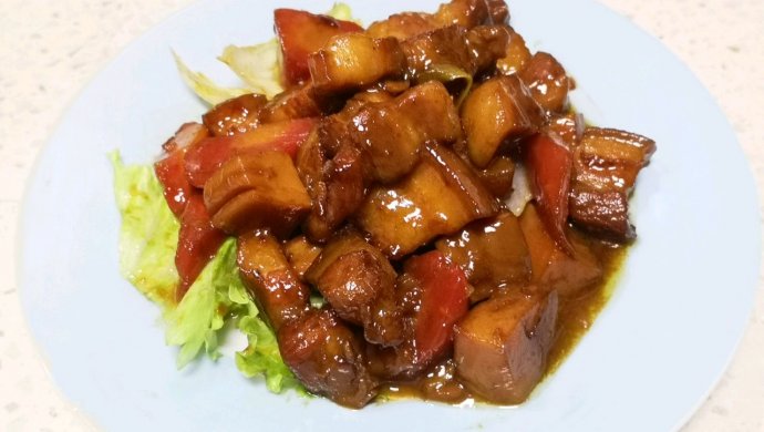 胡萝卜冬笋红烧肉