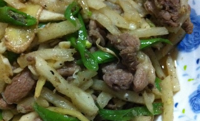 凉薯炒鸭肉