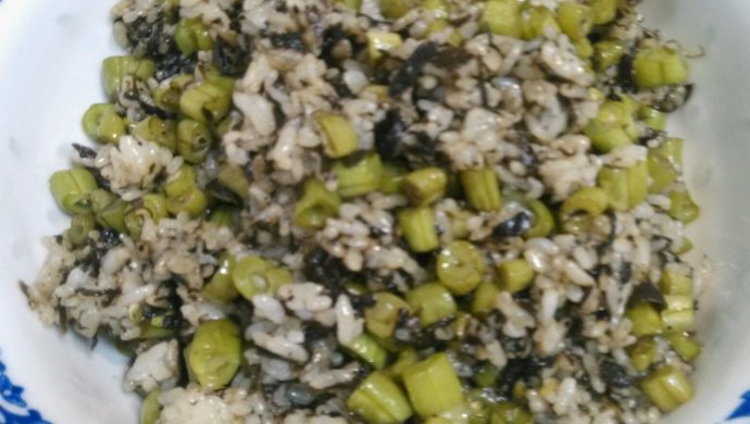 榄菜四季豆炒饭