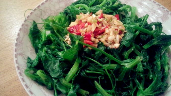 呛拌豌豆尖――附万能凉菜汁调法