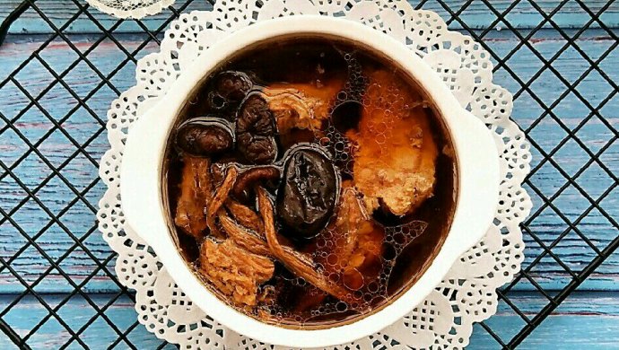 茶树菇老鸭汤