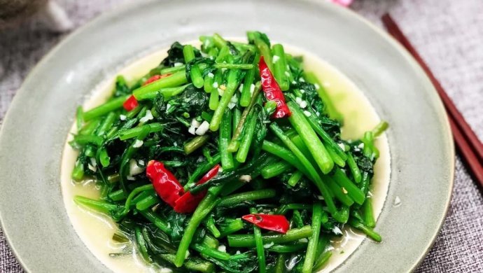 无水茼蒿