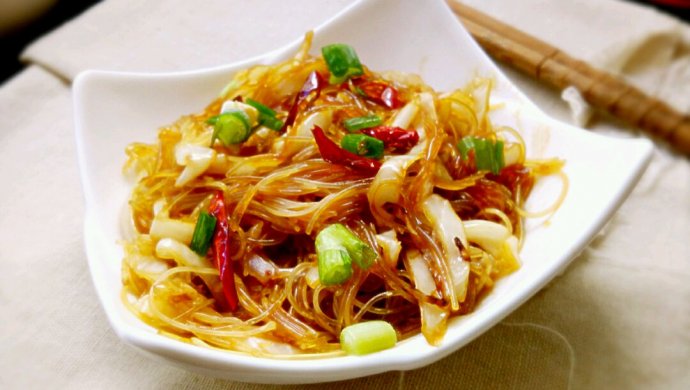 爽脆下饭菜～圆包菜炒粉丝