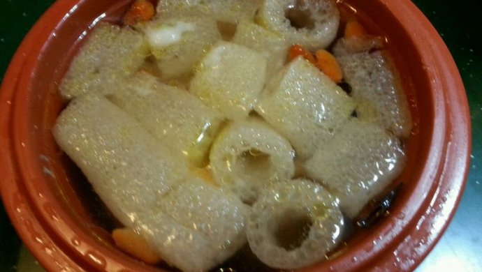竹荪鸡汤