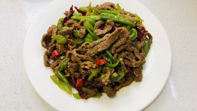 尖椒炒牛肉