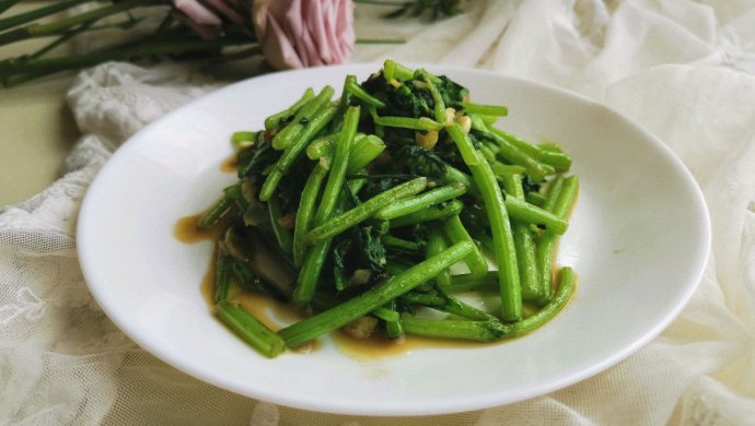 蒜蓉茼蒿