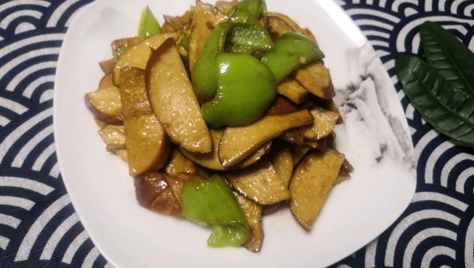 尖椒炒素鸡