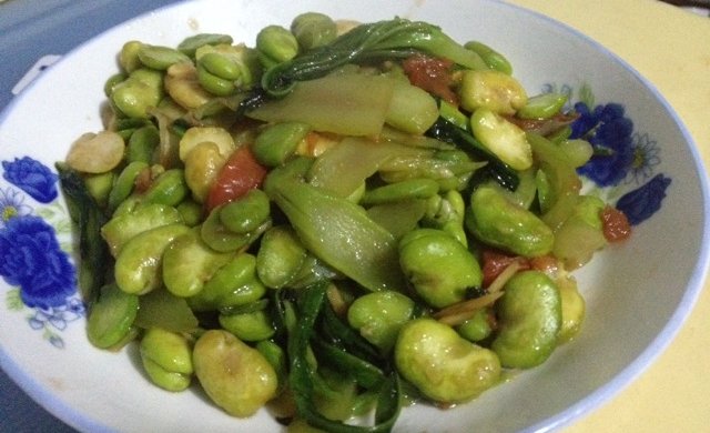 蚕豆清炒笋尖