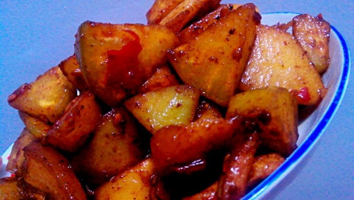 肥肉处理好吃妙招――萝卜烧肥肉