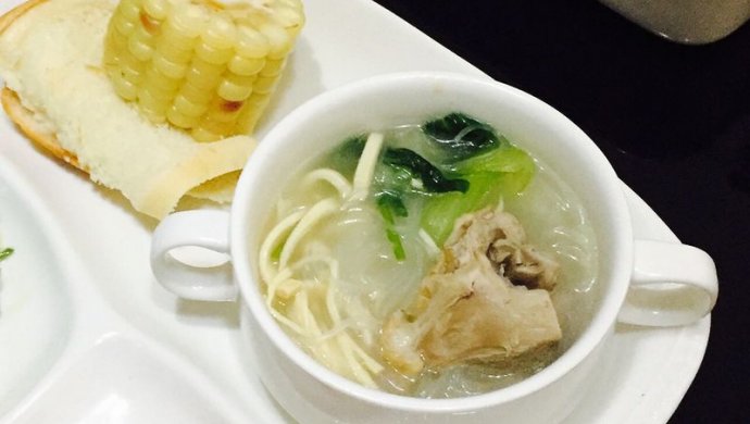 老鸦粉丝汤