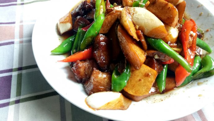 高笋回锅肉