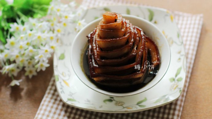 【宝塔扣肉】食不厌精。脍不厌细