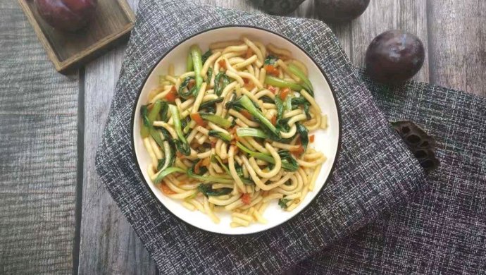 土豆粉炒小油菜