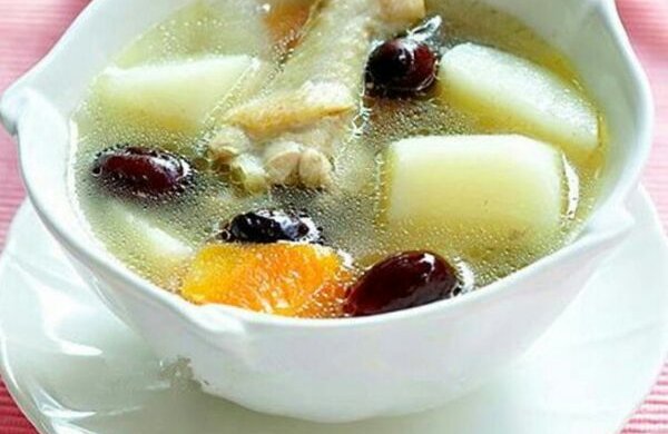 牛蒡雪耳鸡肉汤