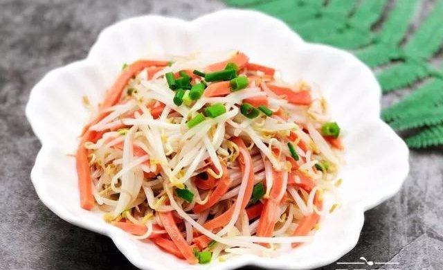 绿豆芽炒火腿