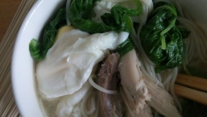 苋菜鸡汤面
