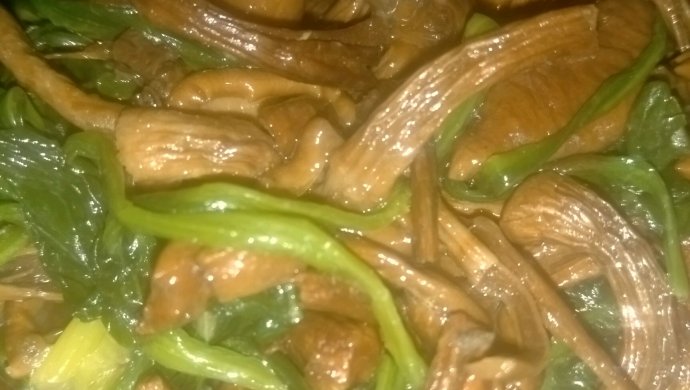 红蘑菠菜