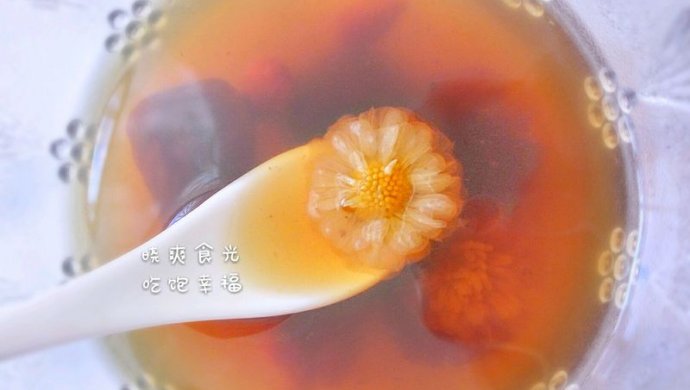 晓爽莺歌~大枣枸杞菊花茶
