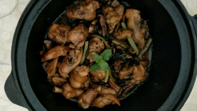 冬菇焖鸡